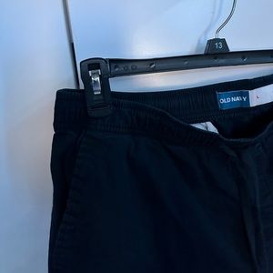 OLD NAVY NAVY BLUE MENS SHORTS